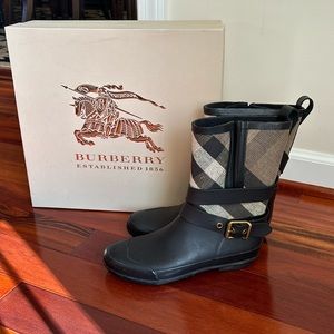 Authentic Burberry Rain Boots Size EUR 36 US 5.5-6 UK 3